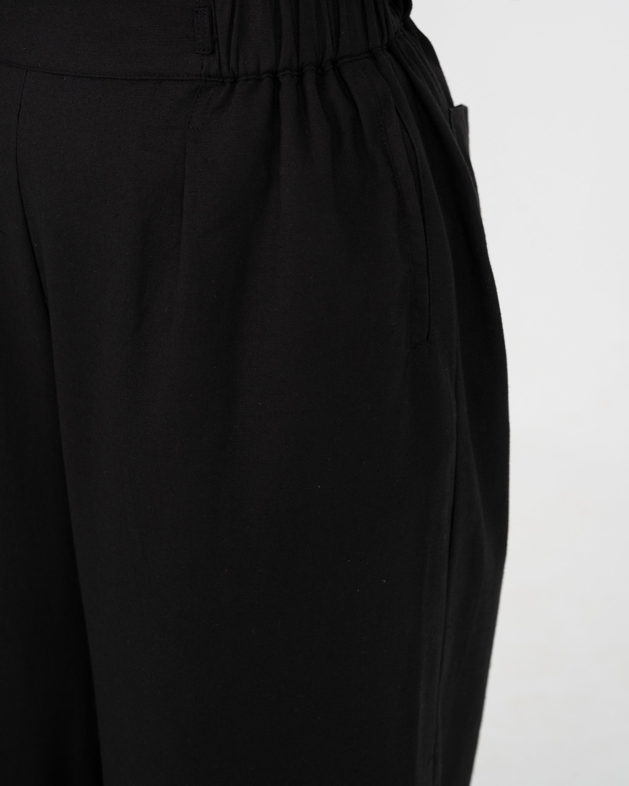 Orin Black Drawstrings Pants